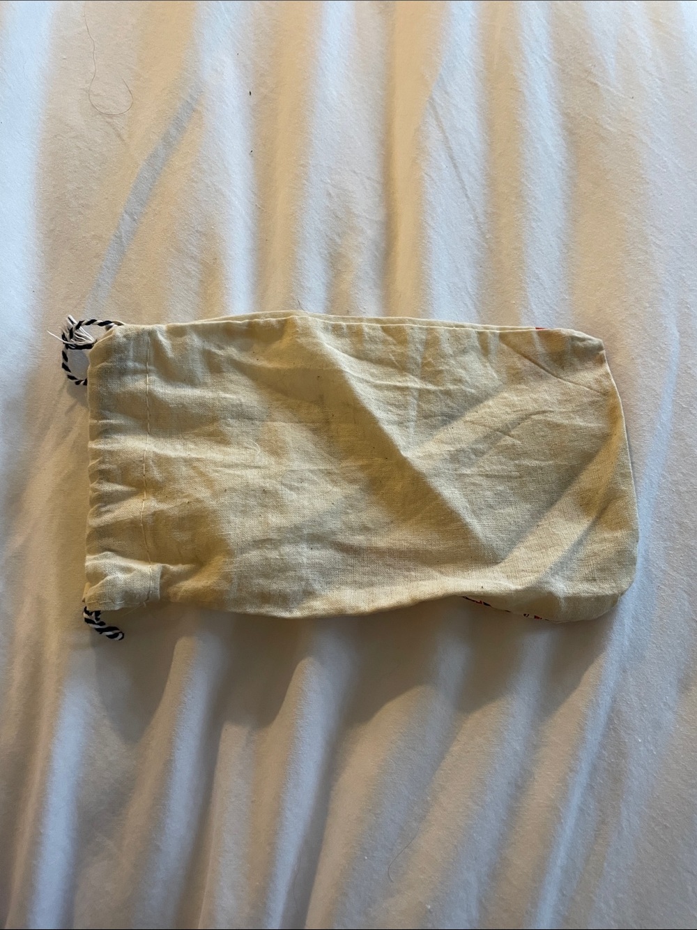 Free People Cream Drawstring Pouch with Navy & Orange Floral Motif, dust bag - Picture 2 of 3